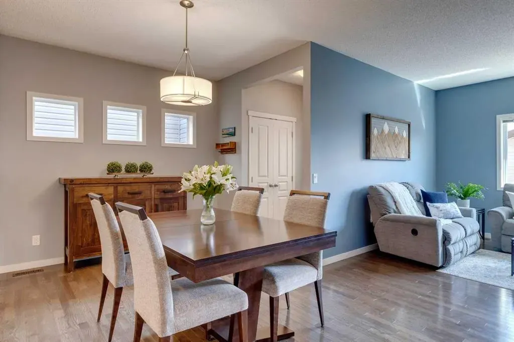 151 Copperpond Square SE
