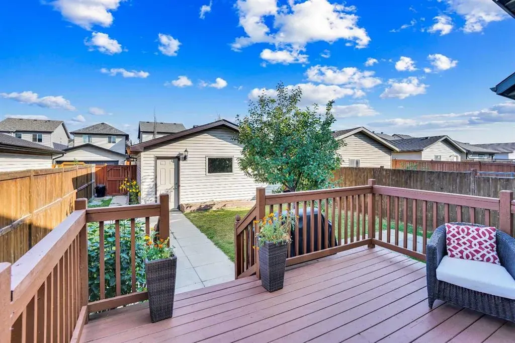 34 Skyview Springs Rise NE