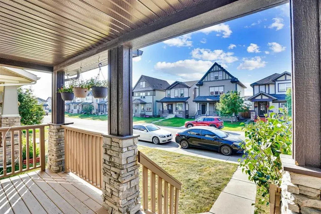34 Skyview Springs Rise NE