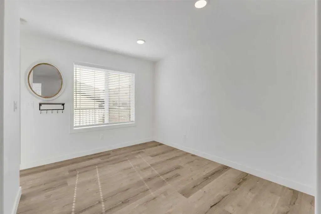 31 Evergreen Way