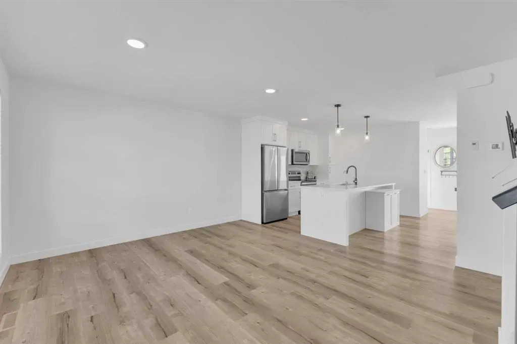 31 Evergreen Way