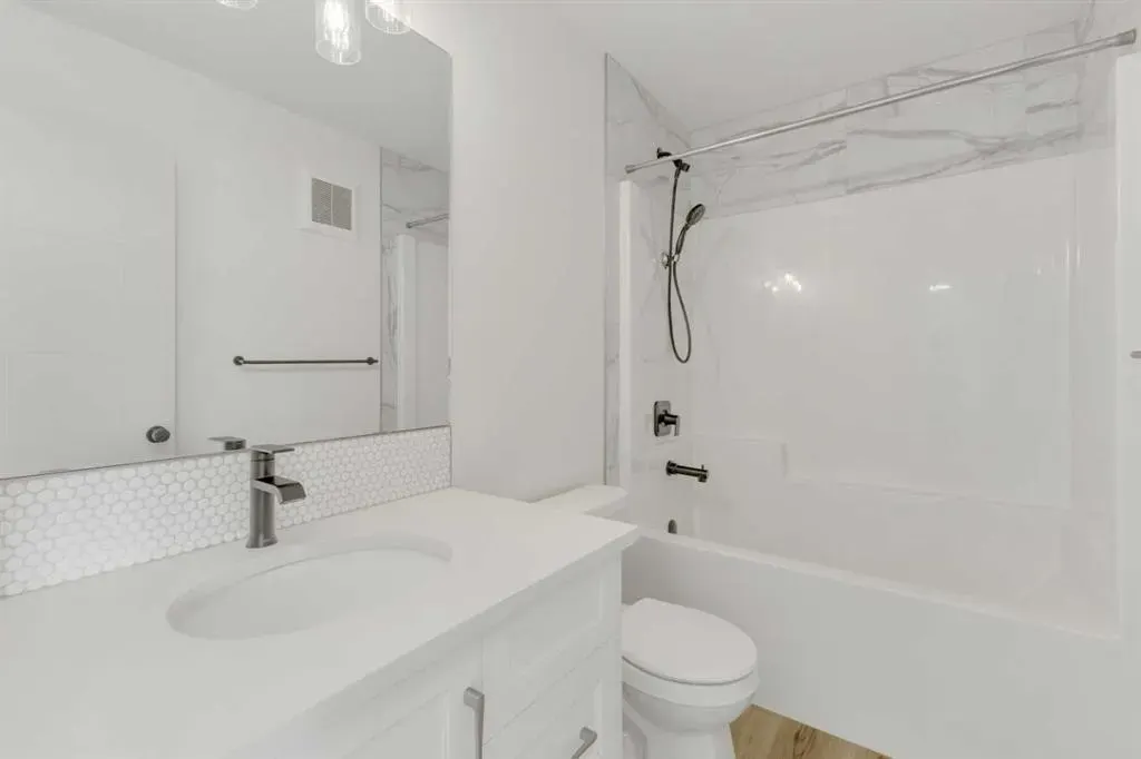31 Evergreen Way