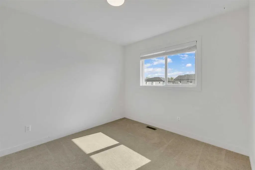 31 Evergreen Way