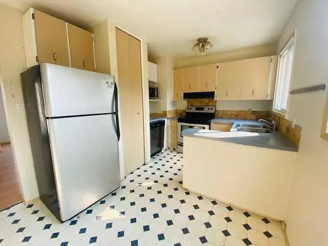 441 SWITZER Drive, #20