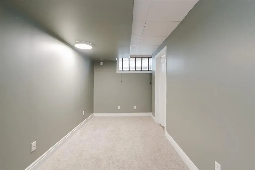 223 Rattlepan Creek Crescent