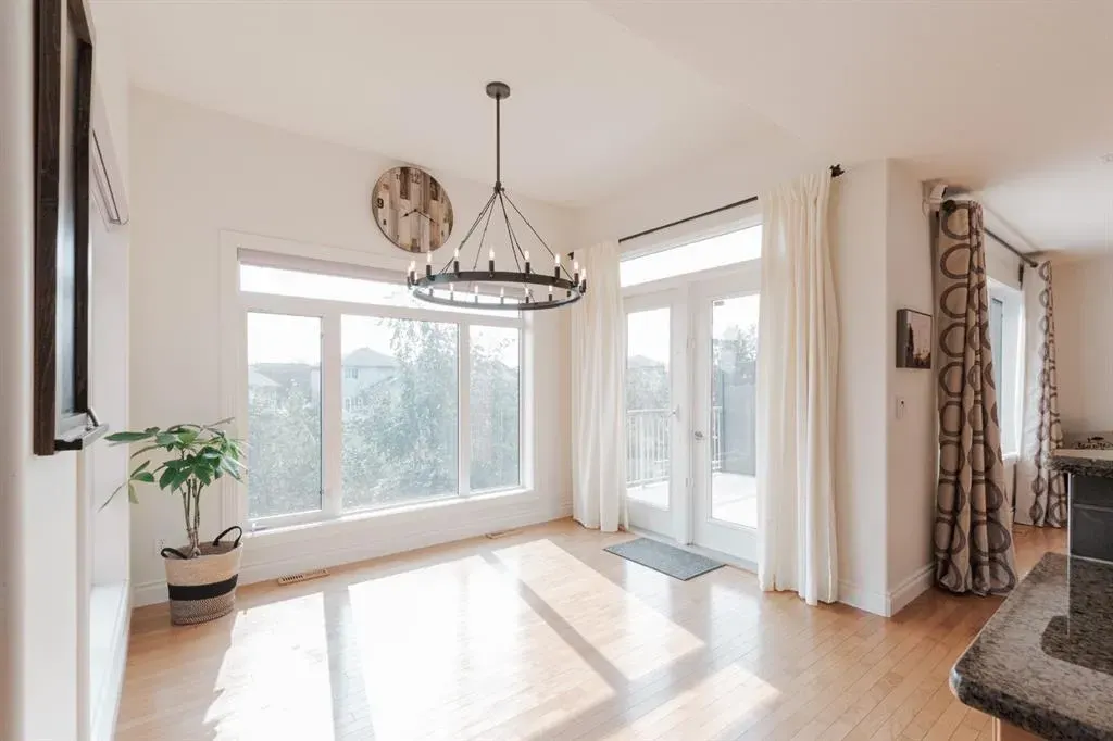 223 Rattlepan Creek Crescent