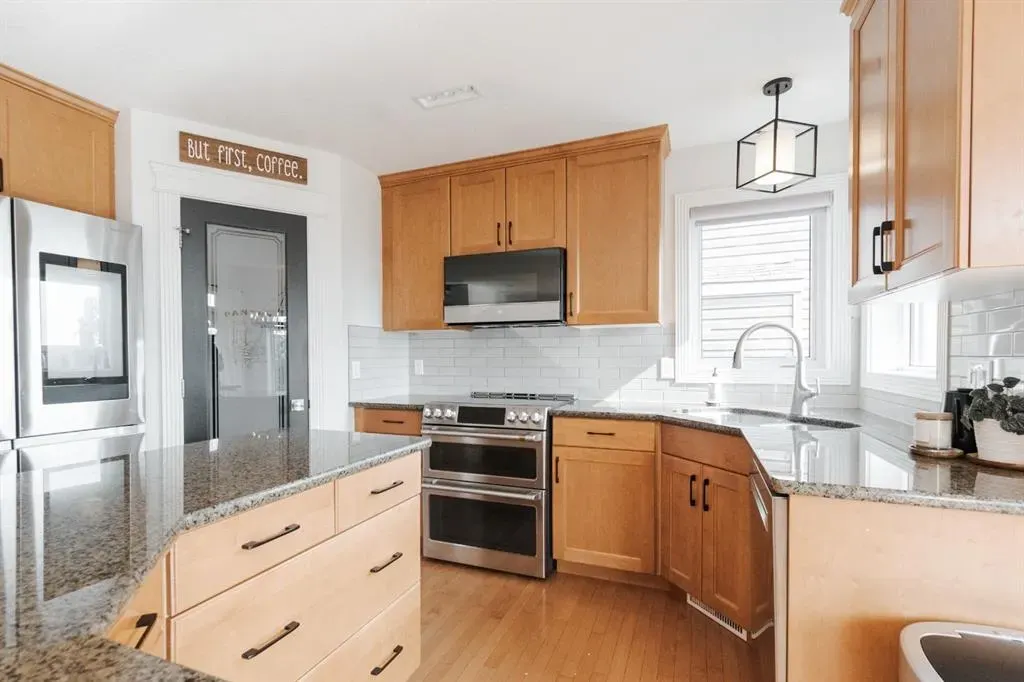 223 Rattlepan Creek Crescent