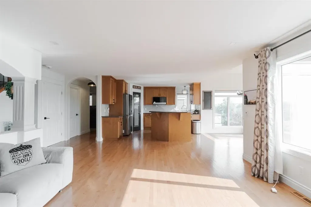 223 Rattlepan Creek Crescent