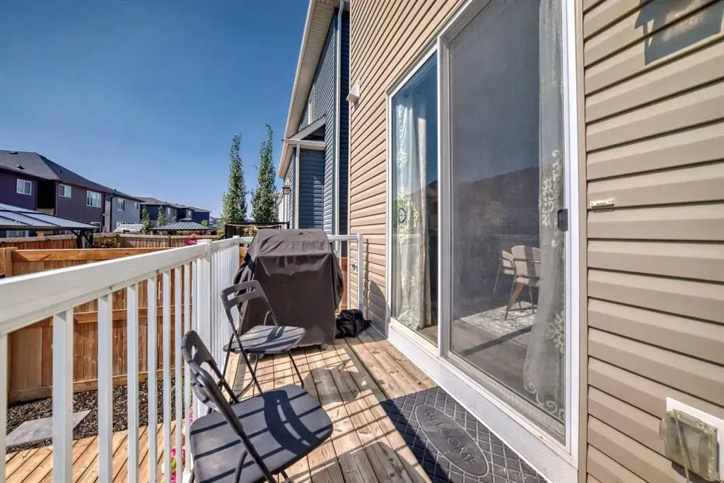 37 Carrington Circle NW