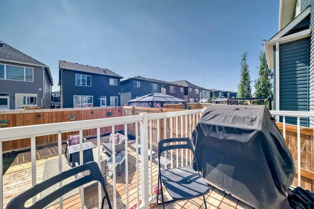 37 Carrington Circle NW