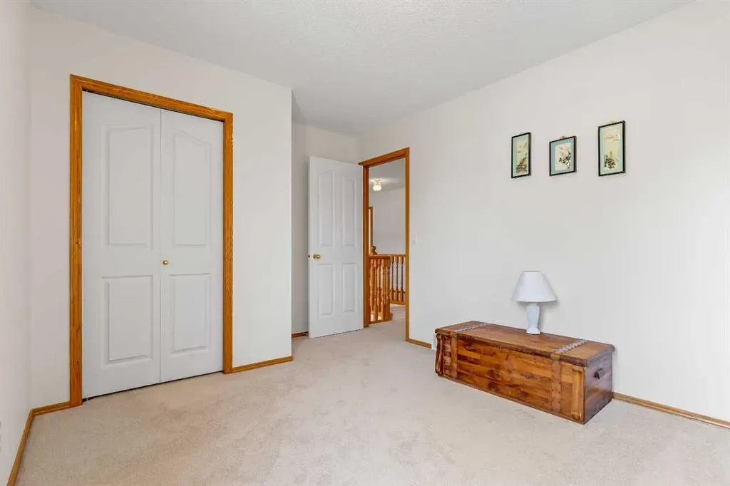102 Hampstead Close NW