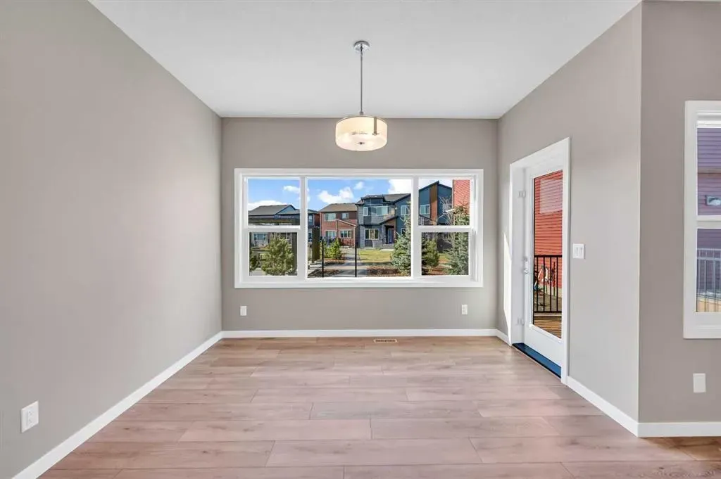 152 Wolf Hollow Manor SE