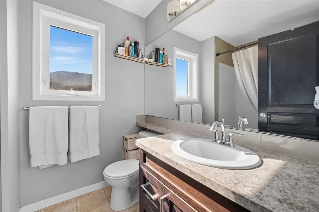 141 Auburn Crest Green SE