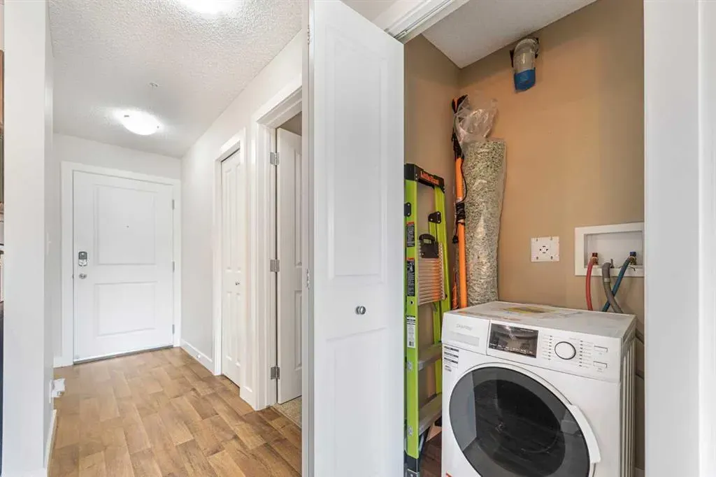 625 Glenbow Drive, #1208