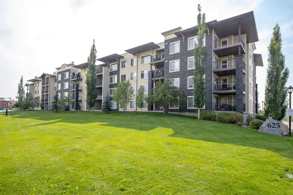 625 Glenbow Drive, #1208