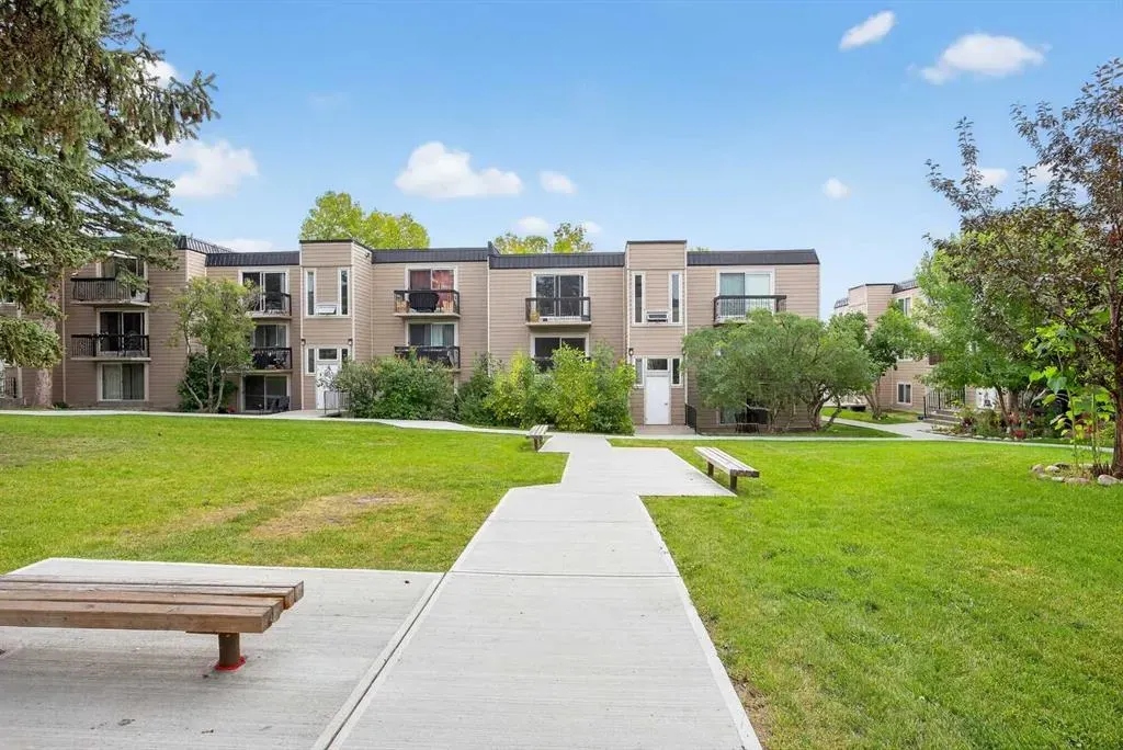 315 Heritage Drive SE, #228