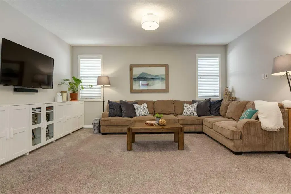101 Auburn Meadows Crescent SE