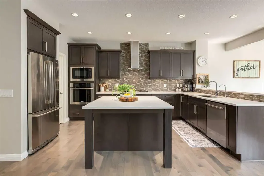 101 Auburn Meadows Crescent SE