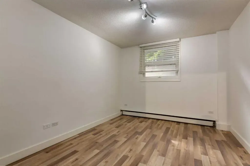 1027 Cameron Avenue SW, #203