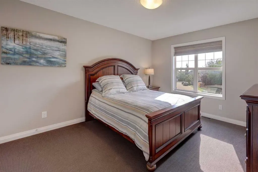 158 Cranridge Terrace SE