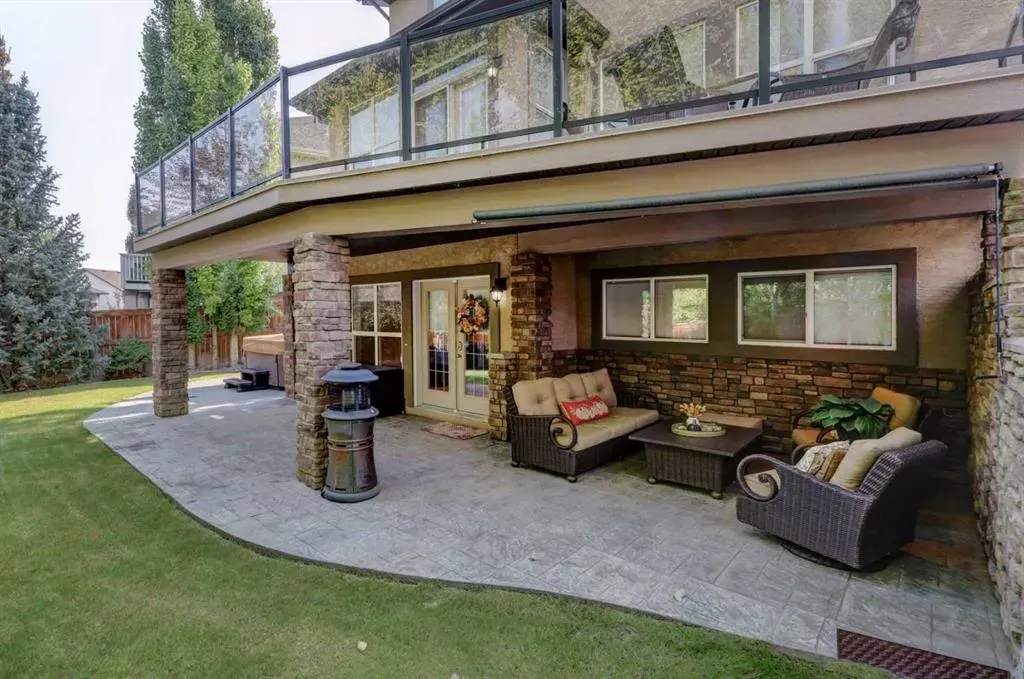 158 Cranridge Terrace SE