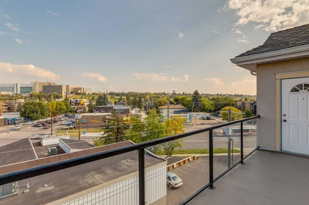 3412 Parkdale Boulevard NW, #406