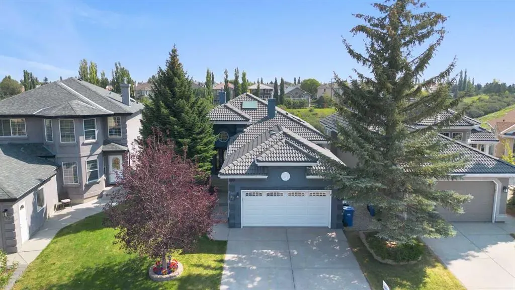 99 Citadel Grove NW