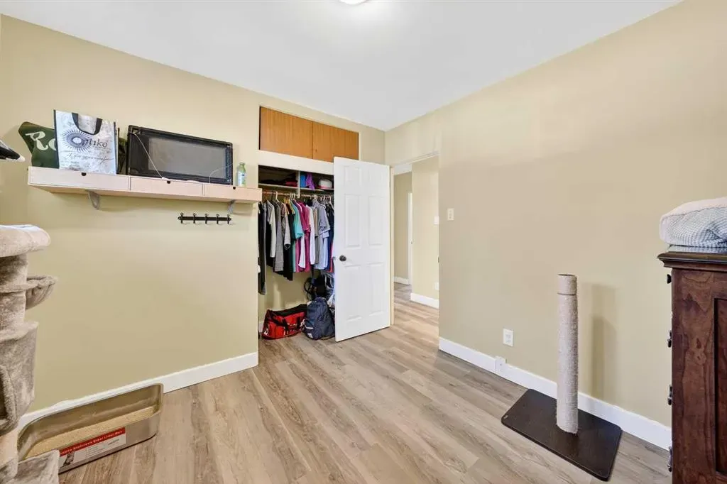 35 Collingwood Place NW