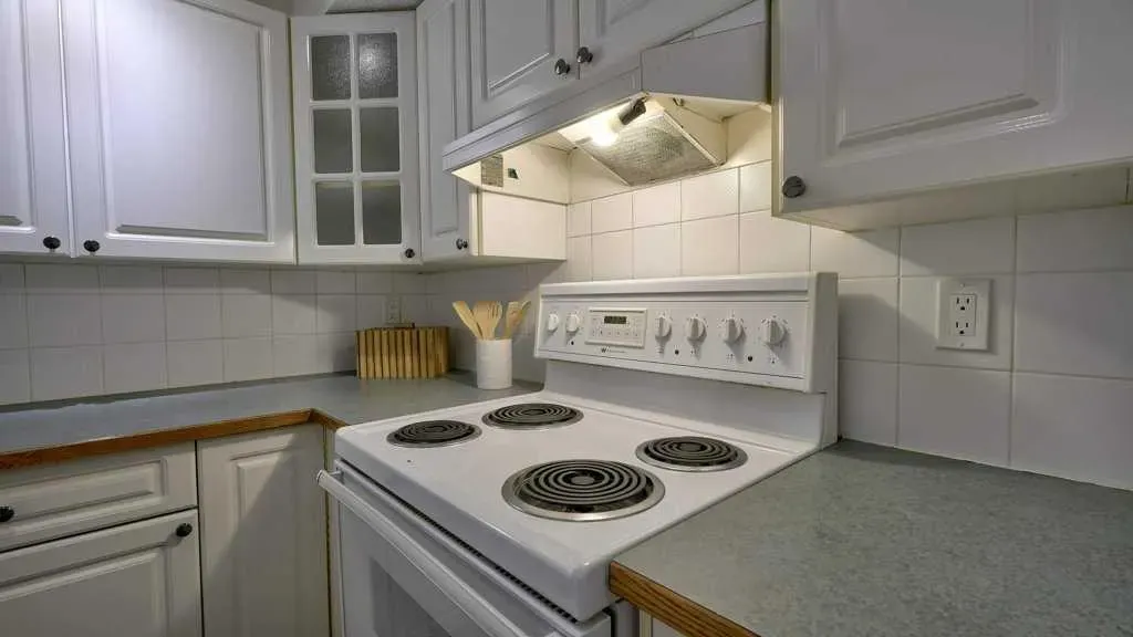 2218 30 Street SW, #307