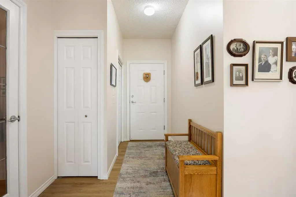 1010 Arbour Lake Road NW, #1211