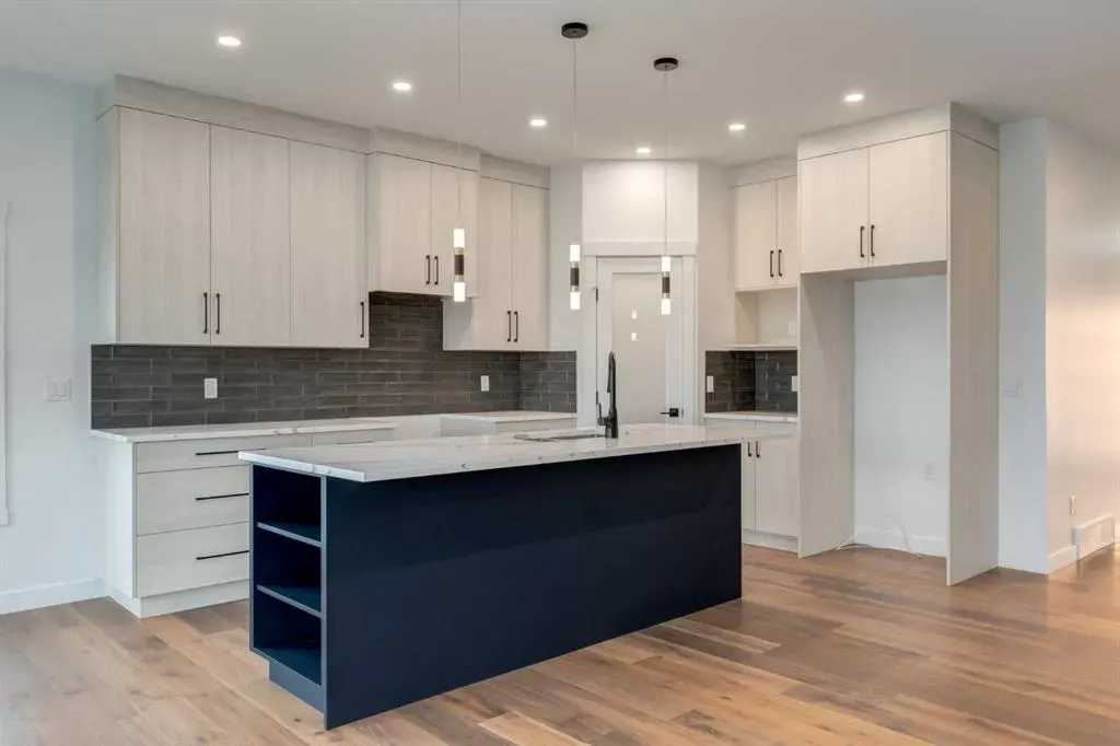 232 Red Tail Ridge SE