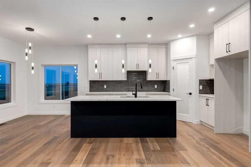 232 Red Tail Ridge SE