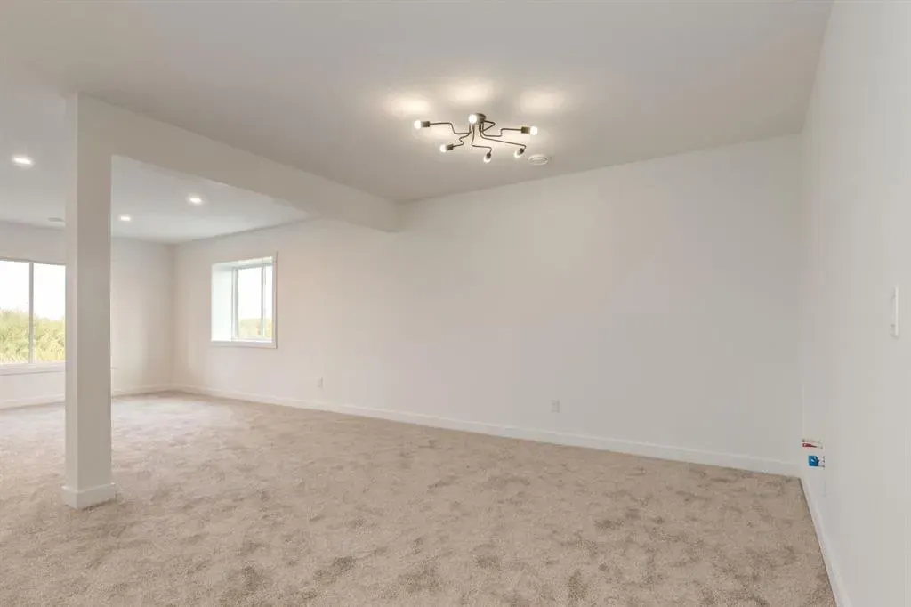 232 Red Tail Ridge SE