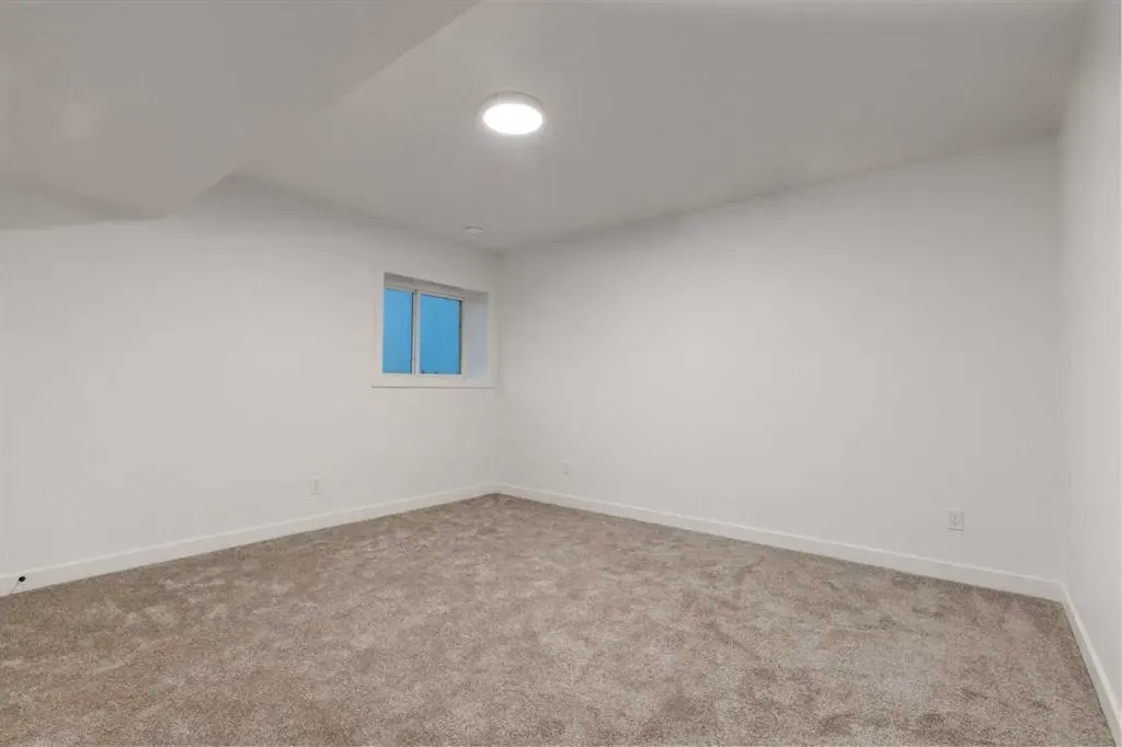 232 Red Tail Ridge SE