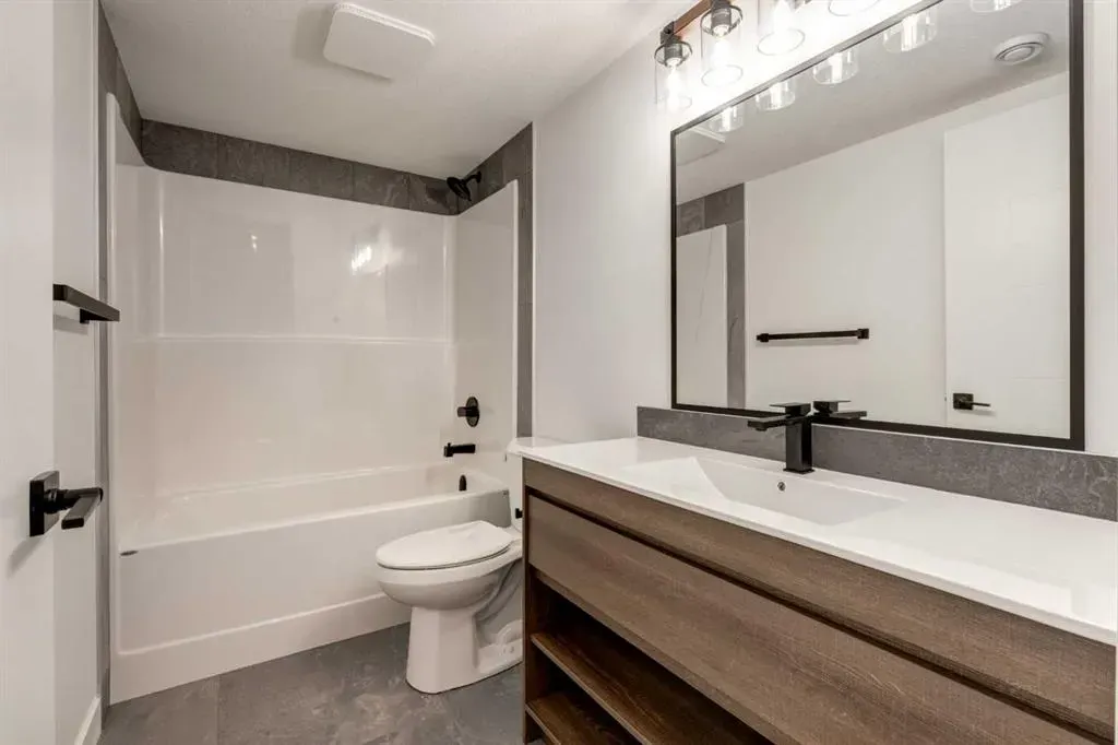 232 Red Tail Ridge SE