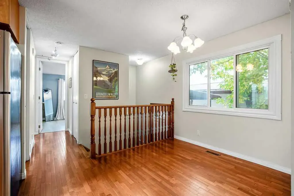 15 Riverbirch Place SE