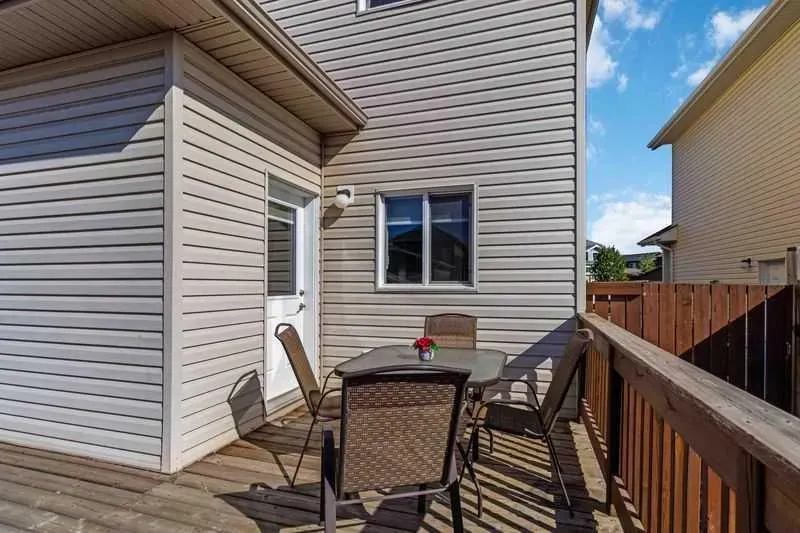 128 Juniper Street