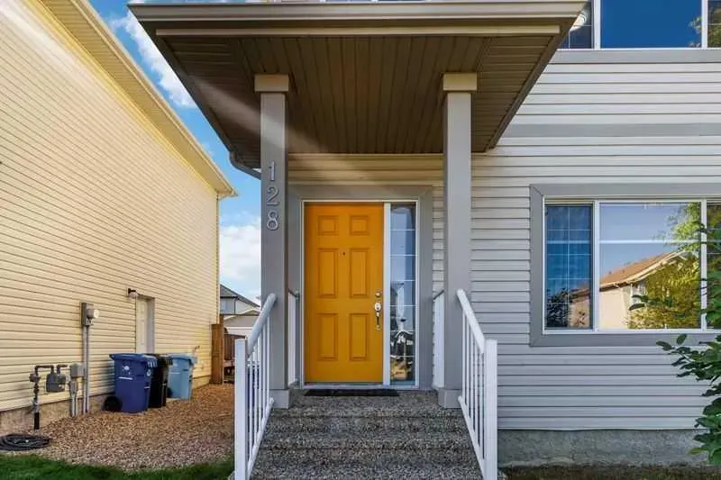 128 Juniper Street