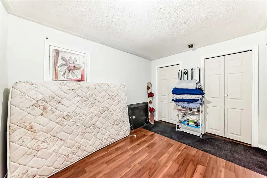 203 Penbrooke Close SE