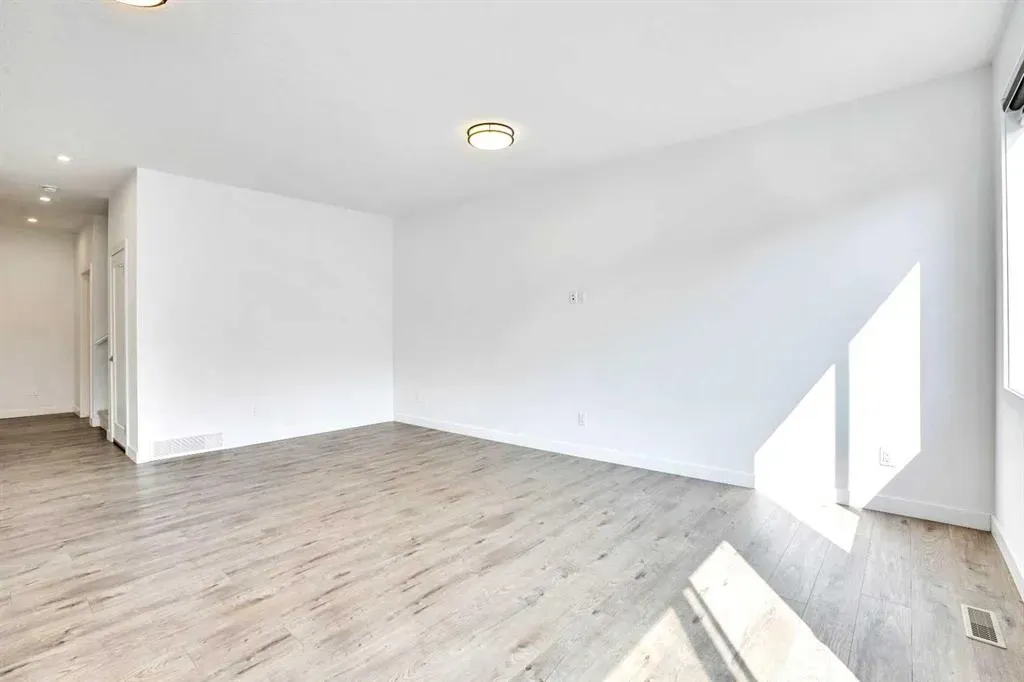 35 Walcrest Manor SE
