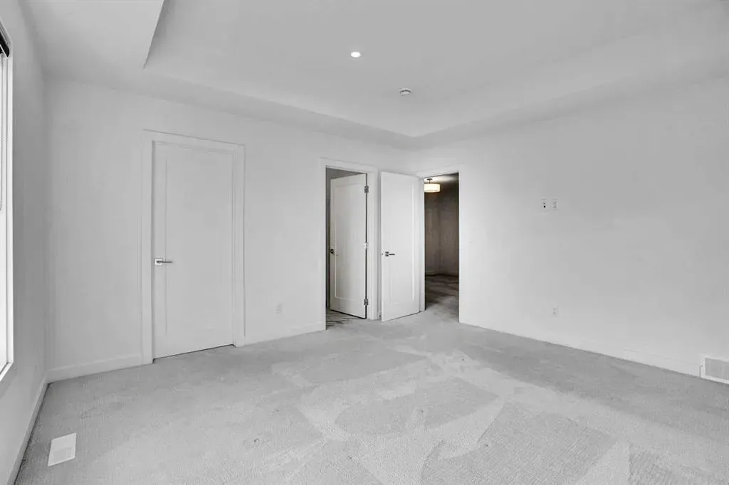 35 Walcrest Manor SE