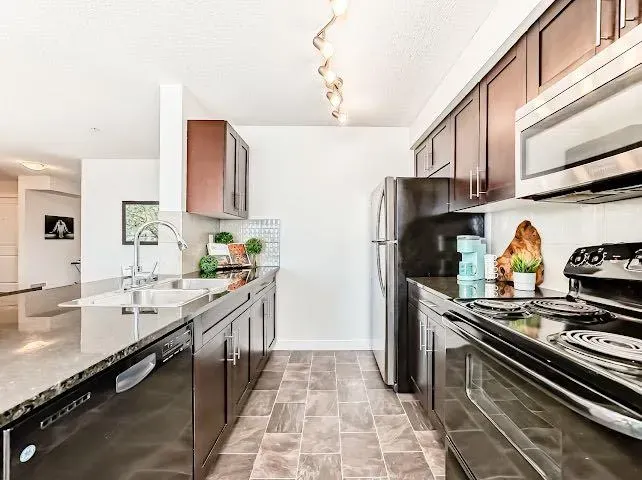 81 Legacy Boulevard SE, #2340