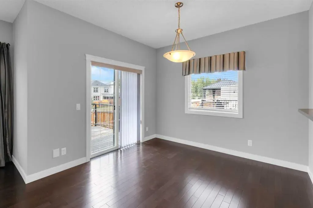 57 Evanscove Manor NW