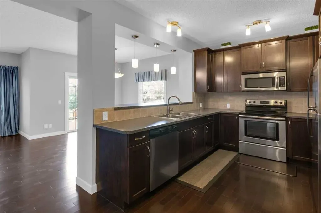 57 Evanscove Manor NW
