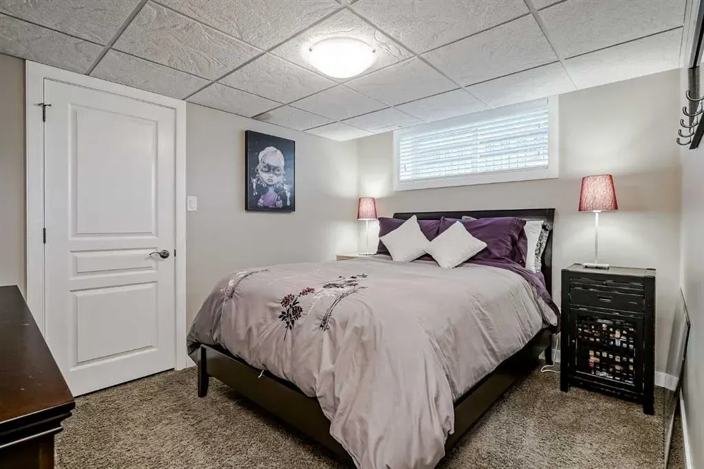 477 Tuscany Ravine Road NW