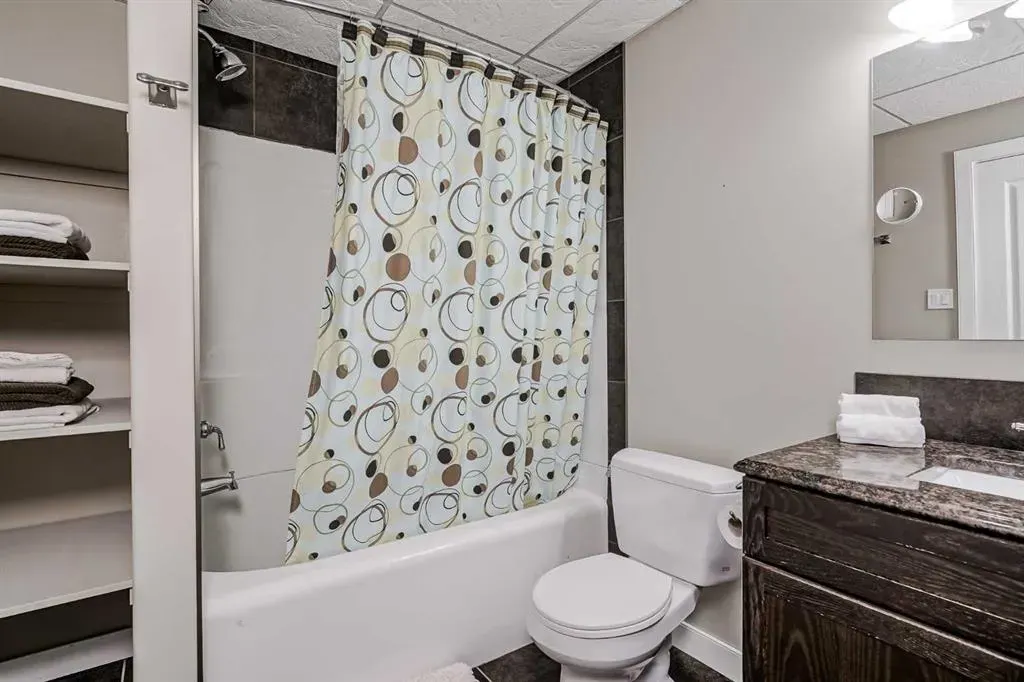 477 Tuscany Ravine Road NW