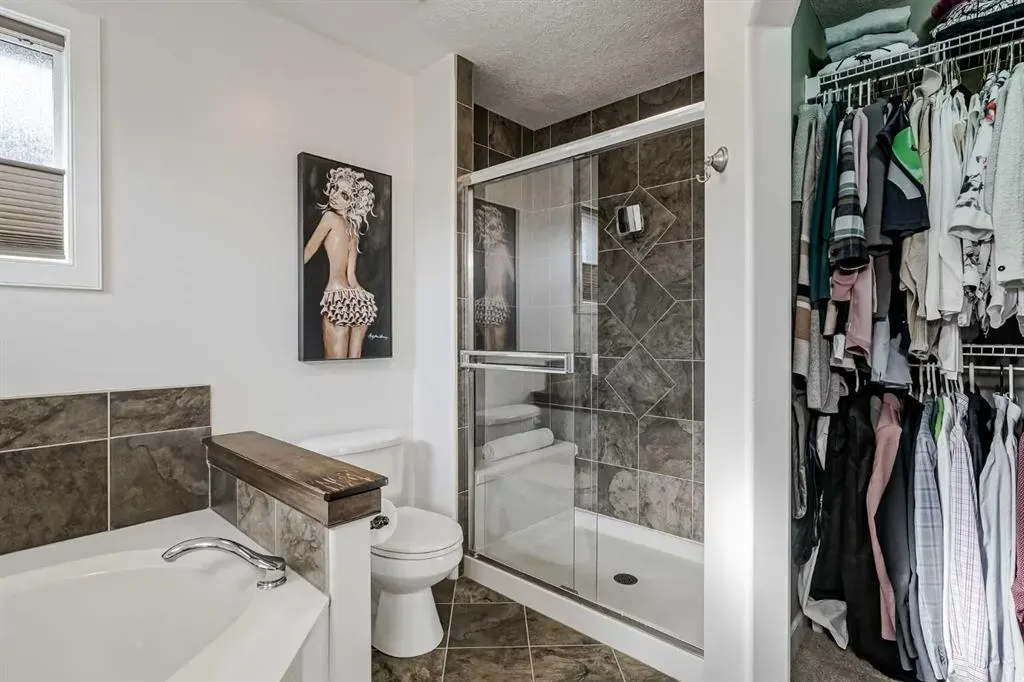 477 Tuscany Ravine Road NW