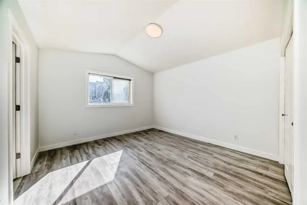 96 Douglas Ridge Close SE