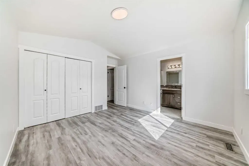 96 Douglas Ridge Close SE
