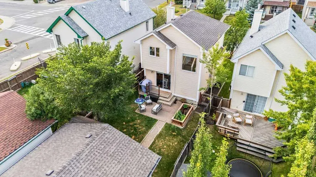 301 tuscany Drive NW